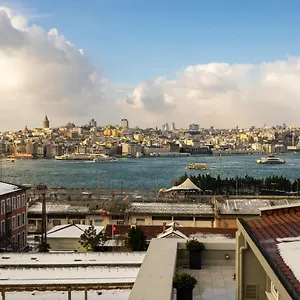 سايبان غولد فندق
